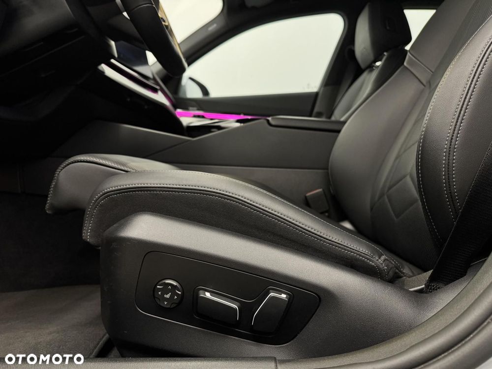 BMW Seria 5 - 21