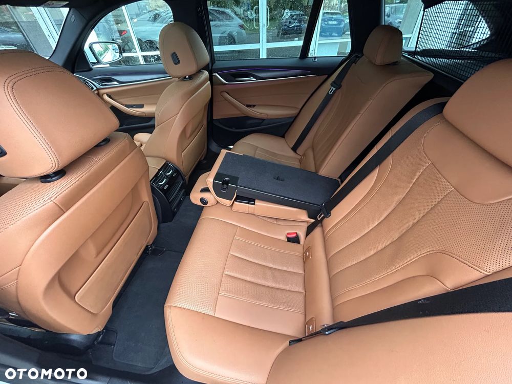 BMW Seria 5 520d xDrive mHEV M Sport sport - 26