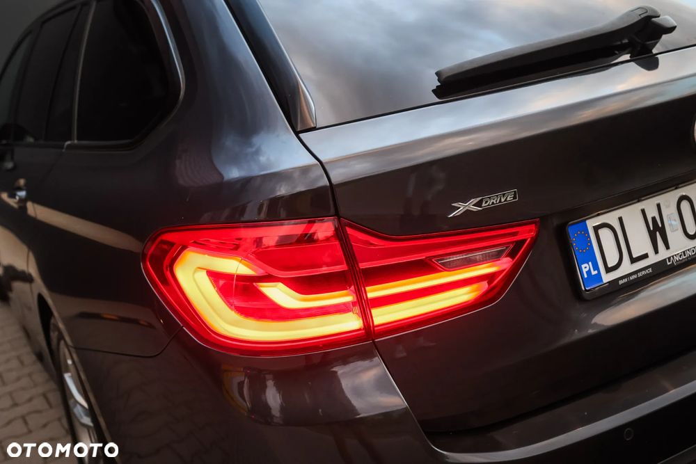 BMW Seria 5 520d xDrive M Sport sport - 16