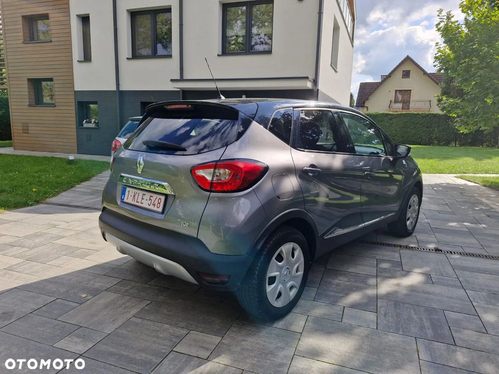 Renault Captur 1.2 TCe Helly Hansen EDC - 14
