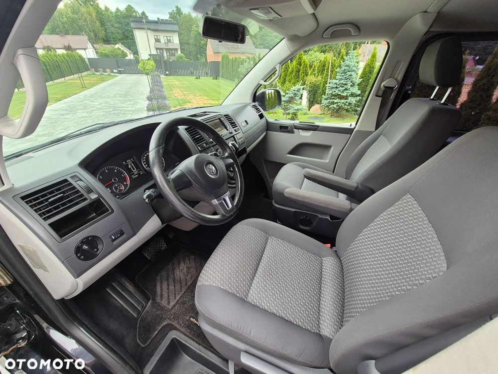 Volkswagen Transporter - 25