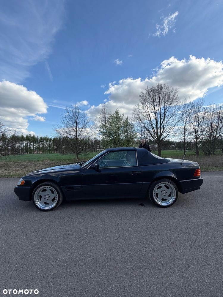 Mercedes-Benz SL 320 - 11