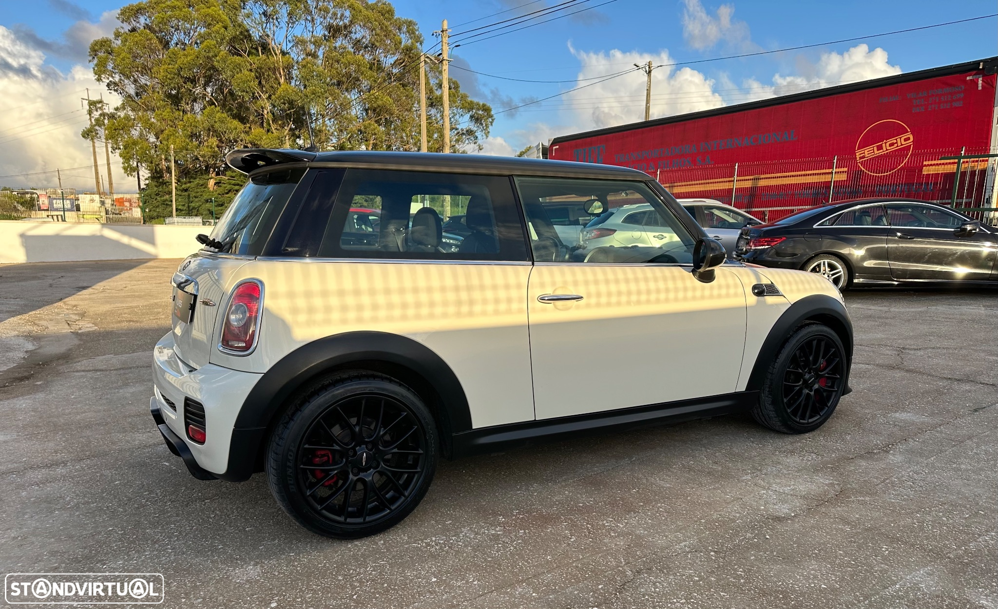 MINI 3 Portas John Cooper Works - 28