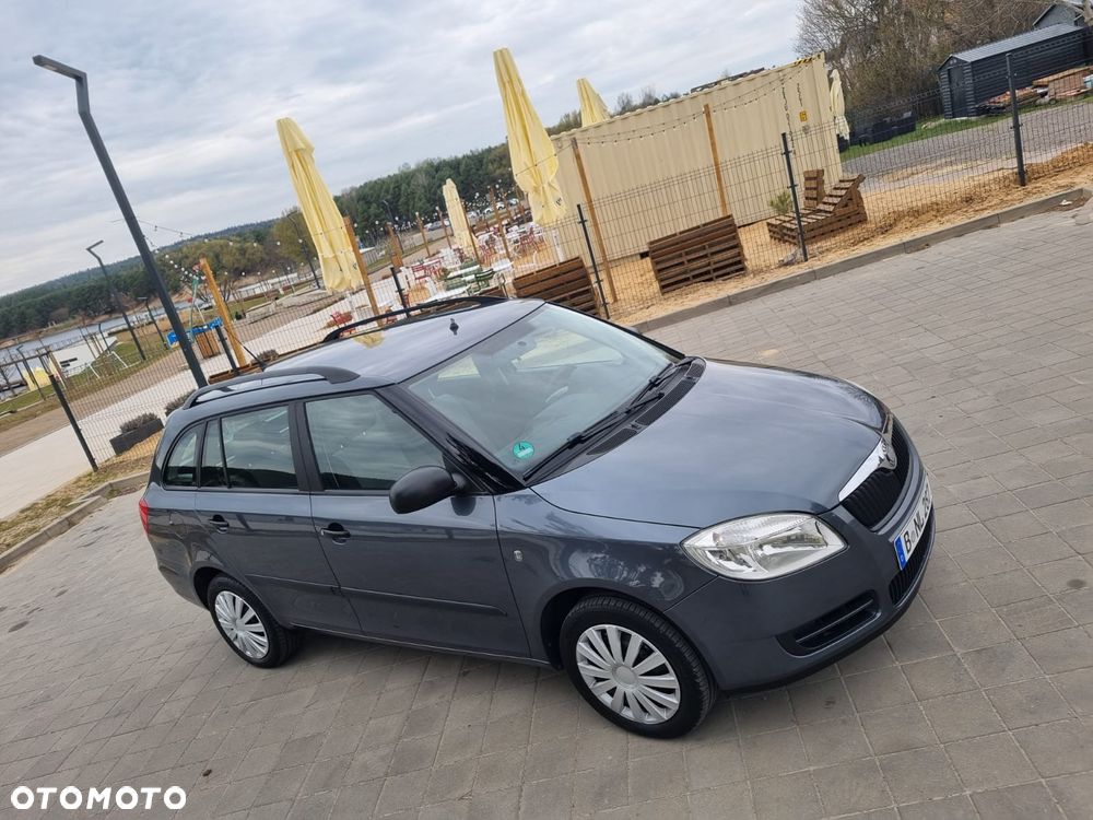 Skoda Fabia 1.2 HTP Comfort - 2