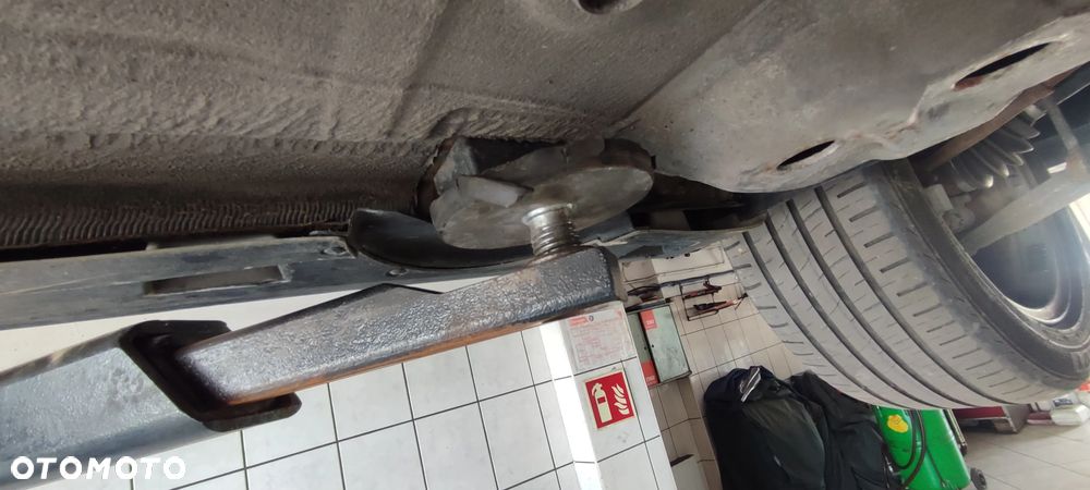 Opel Vectra 1.9 CDTI - 30