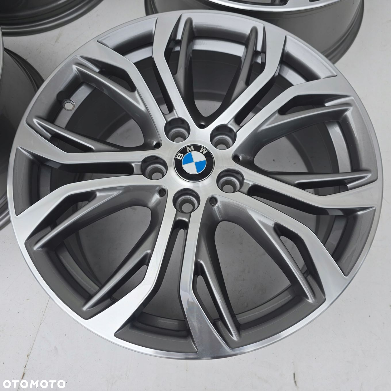 BMW X1 F48 X2 F39 5X112 IS51 ET5118 7.5 4X - 3