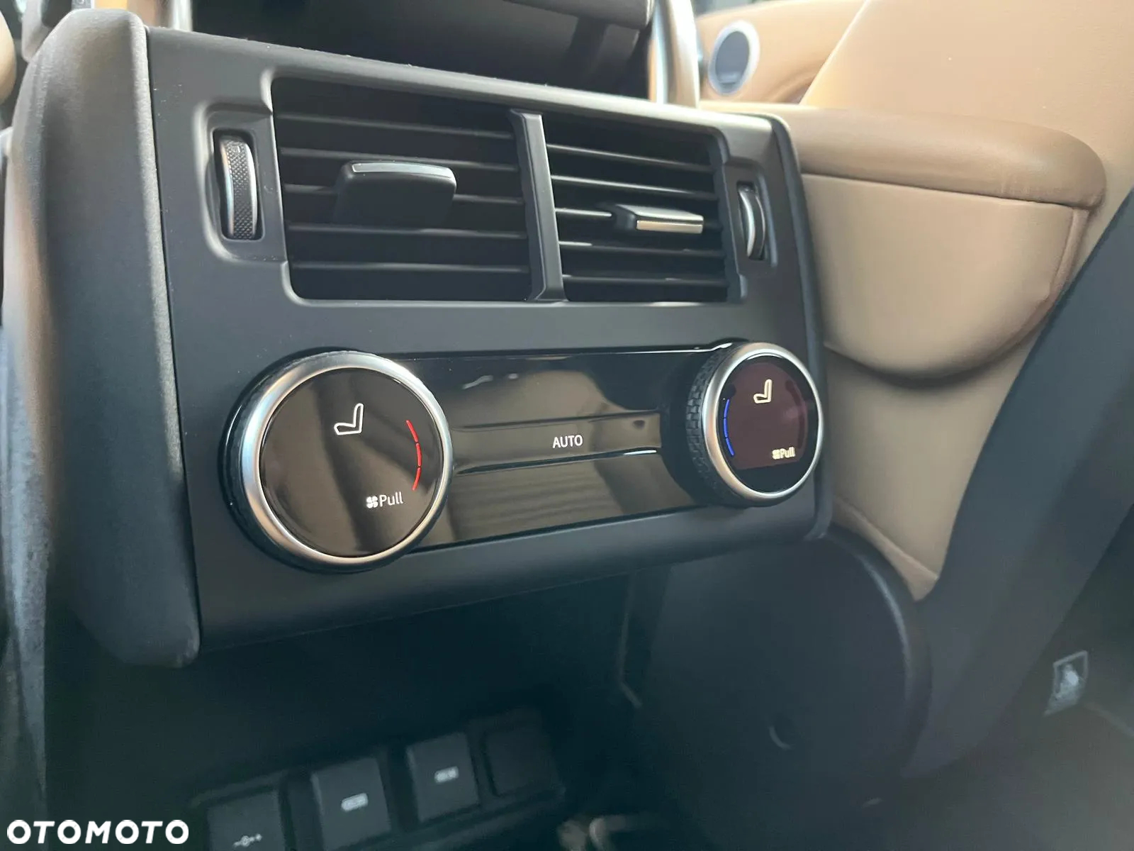 Land Rover Discovery - 14