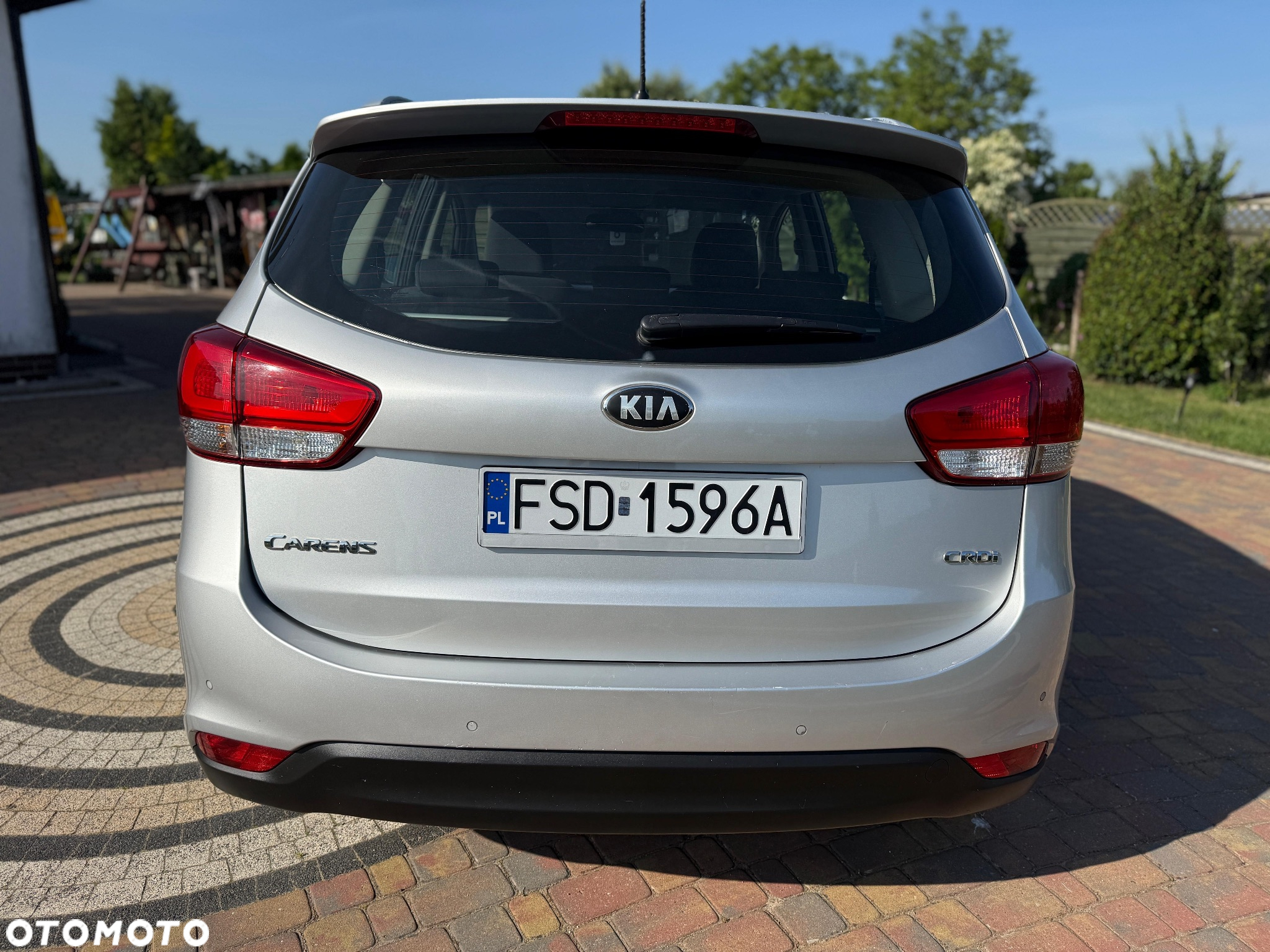 Kia Carens - 6