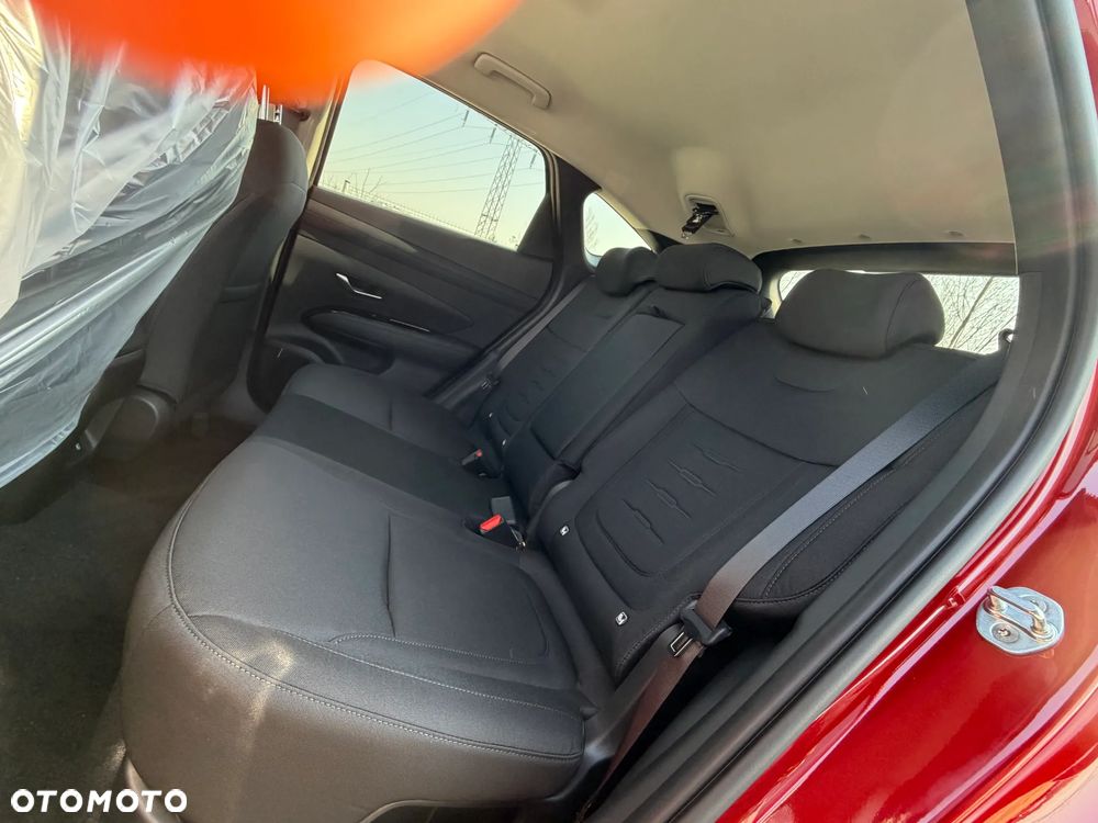 Hyundai Tucson 1.6 T-GDi HEV Smart 2WD - 18