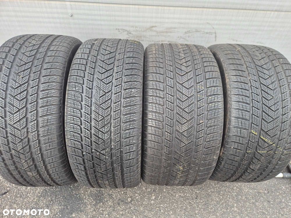 4x OPONY ZIMOWE 275/40/21 305/35/21 Pirelli Scorpion Winter 7,0MM