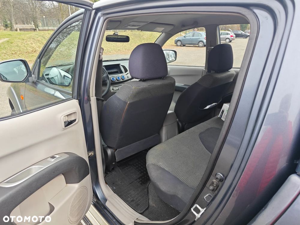 Mitsubishi L200 2.5 DID Intense - 10