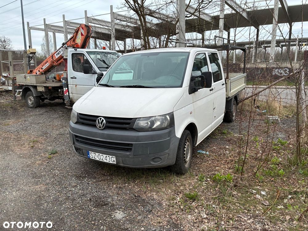 Volkswagen T5 DOKA - 12