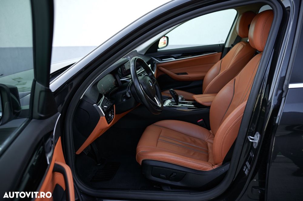 BMW Seria 5 520d AT - 13