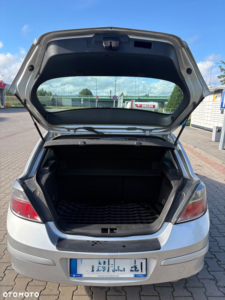 Opel Astra - 11