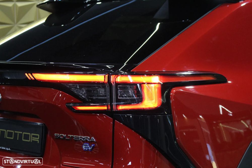 Subaru Solterra Platinum Plus - 11