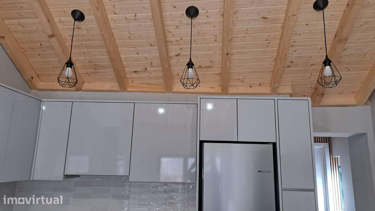 Moradia Pedra M1 totalmente renovada, acabamentos qualidade - Grande imagem: 4/20