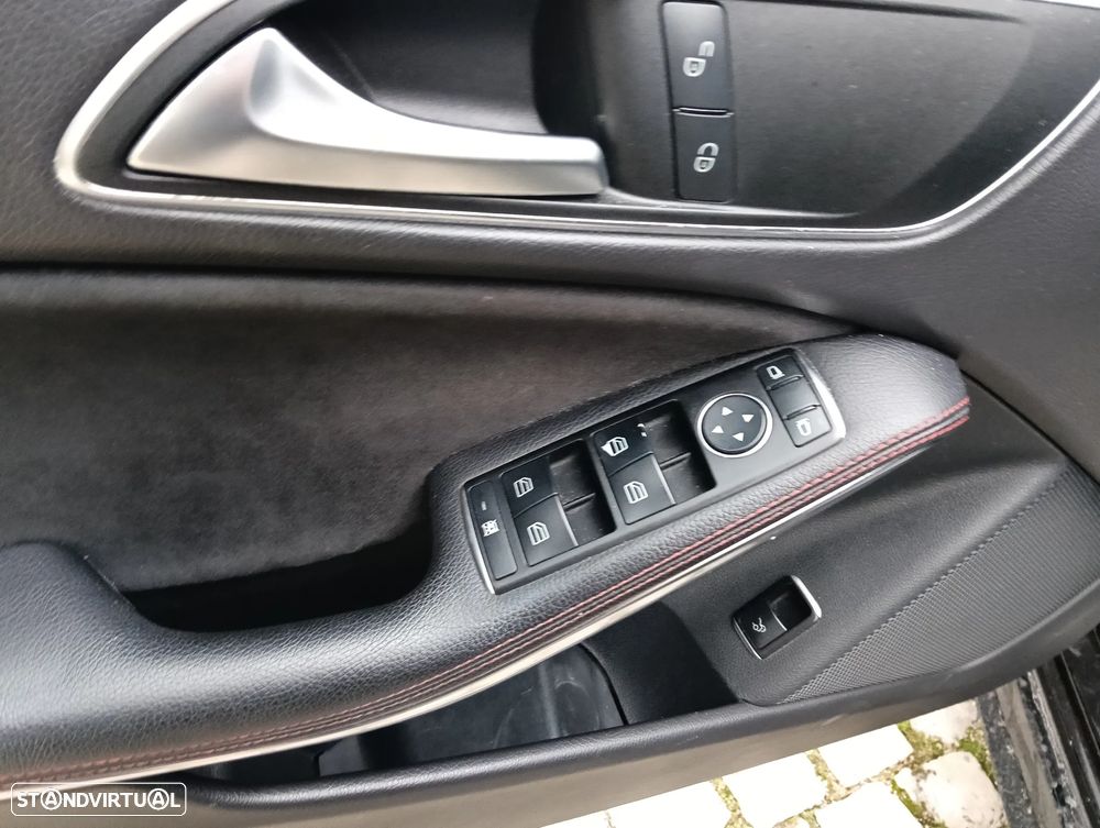 Mercedes-Benz CLA 45 AMG 4Matic Speedshift DCT 7G Night Edition - 17