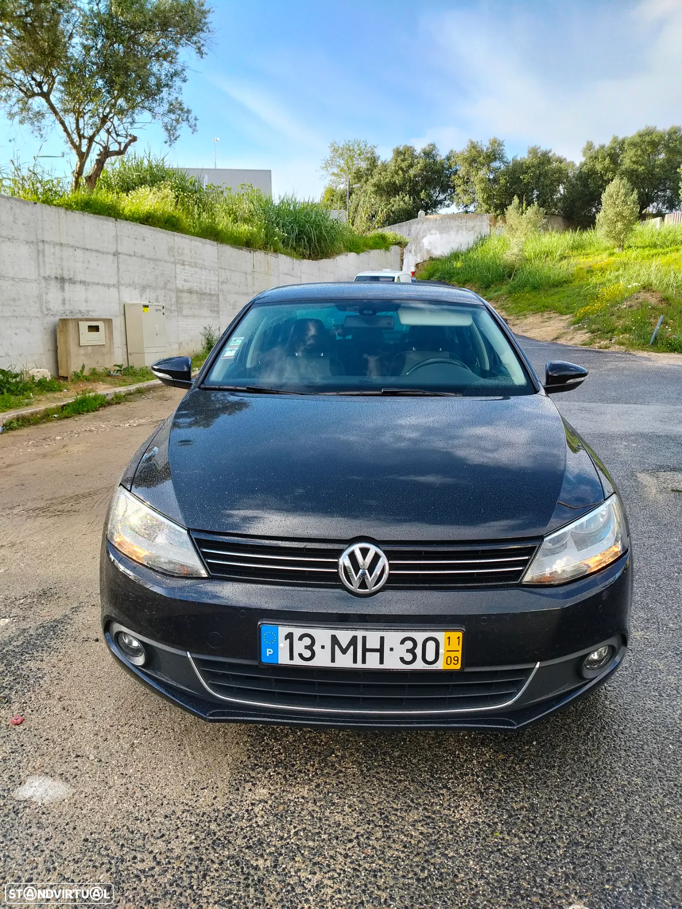 VW Jetta 2.0 TDI Highline - 15