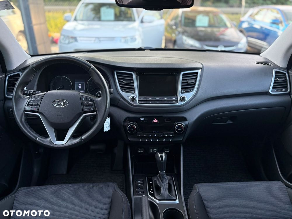 Hyundai Tucson blue 1.7 CRDi 2WD DCT Style - 14
