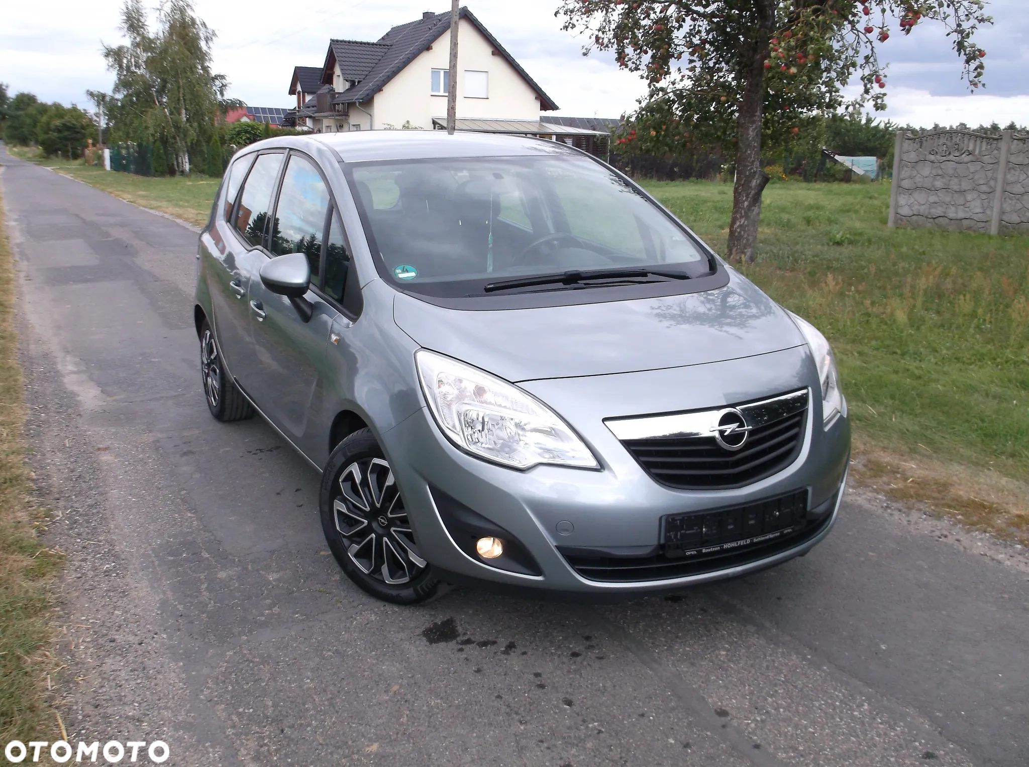 Opel Meriva 1.4 T Essentia S&S - 24