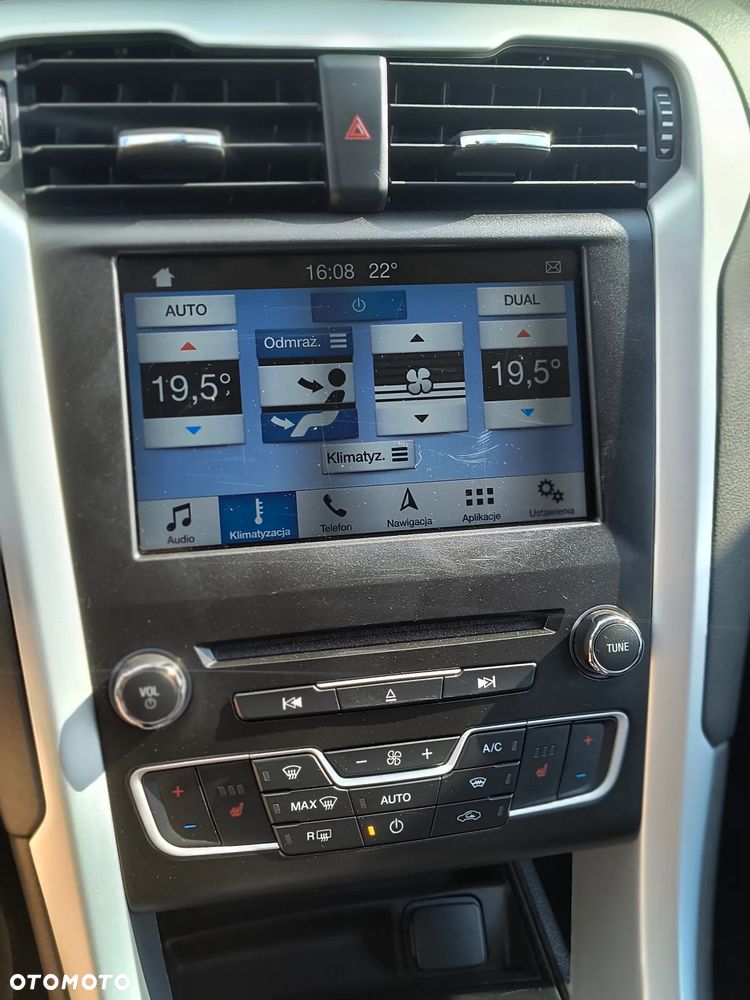 Ford Mondeo - 12