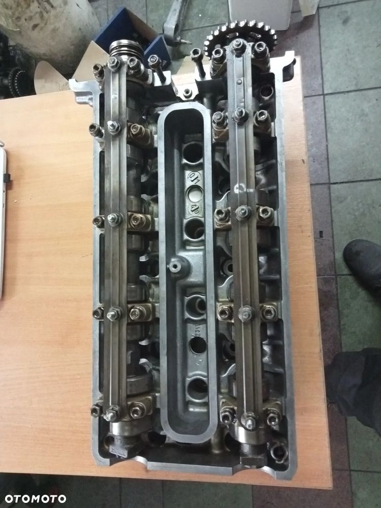 głowica lewa bmw land rover 4.4 v8 1745461 po regeneracji - 5