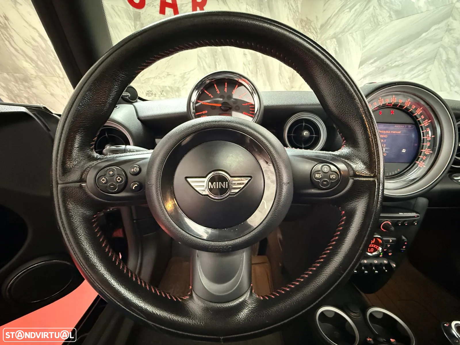 MINI 3 Portas John Cooper Works - 19