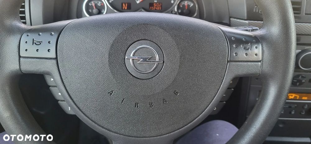 Opel Meriva - 28
