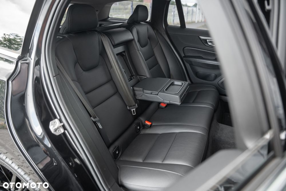 Volvo V60 B3 B Geartronic Inscription - 36