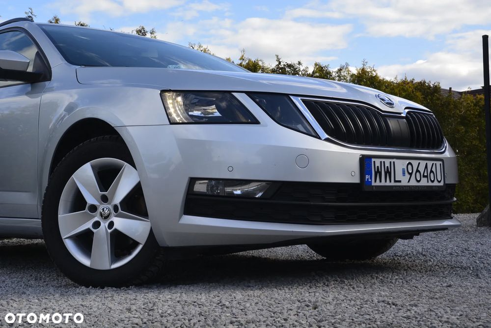 Skoda Octavia 2.0 TDI Ambition DSG - 13
