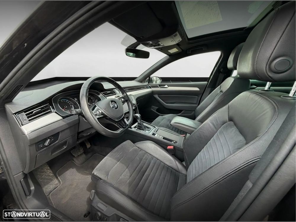 VW Passat - 12