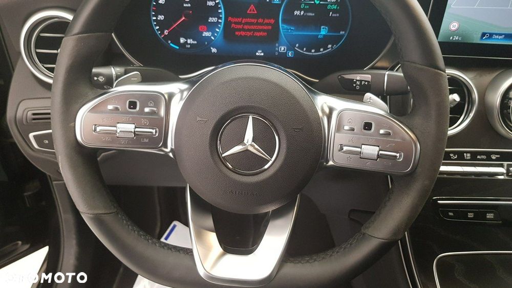 Mercedes-Benz GLC - 23
