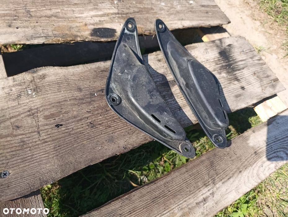 Zaślepka ramy Yamaha R6 rj03 98 - 02 r zaślepki plastiki owiewki B4 - 6
