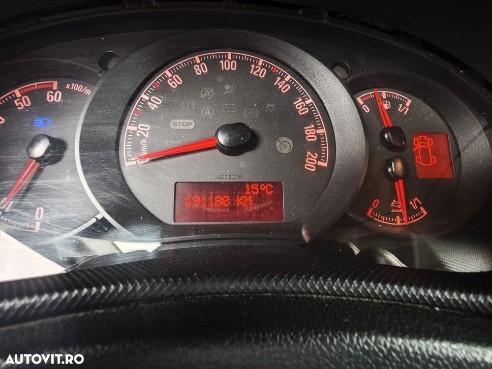 Opel Movano Crew Cab 2.3 CDTI 130 CP MT6 RWD Double 4.5t L4H1 - 7