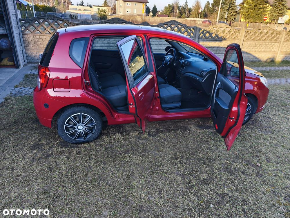 Chevrolet Aveo 1.2 - 6