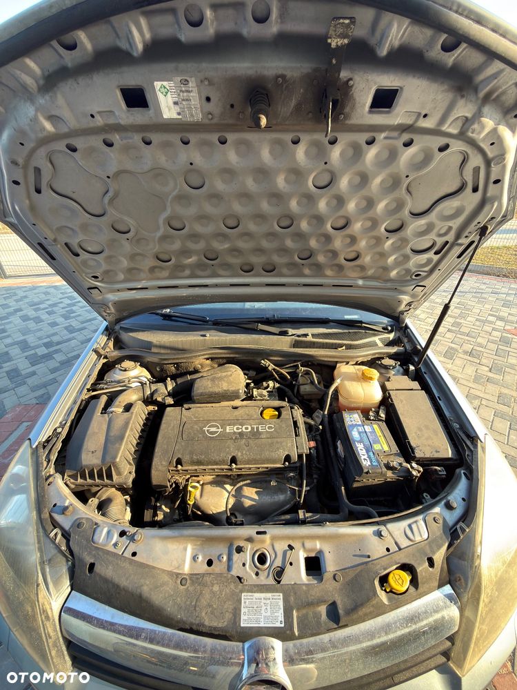 Opel Astra 1.6 Caravan Enjoy - 10