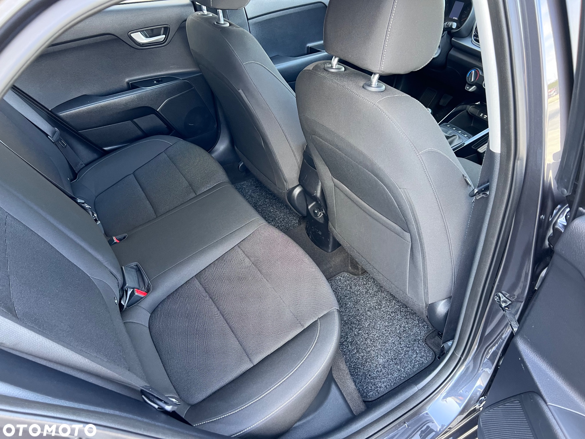 Kia Rio 1.0 T-GDI L Business Line - 18