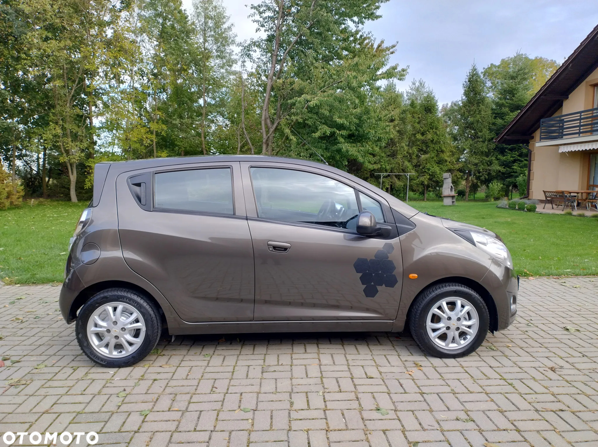 Chevrolet Spark 1.0 Base - 9