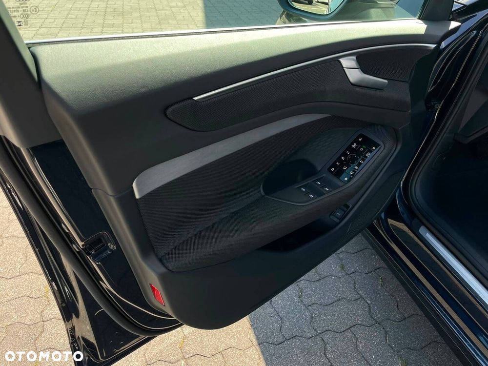 Audi A6 Avant - 19