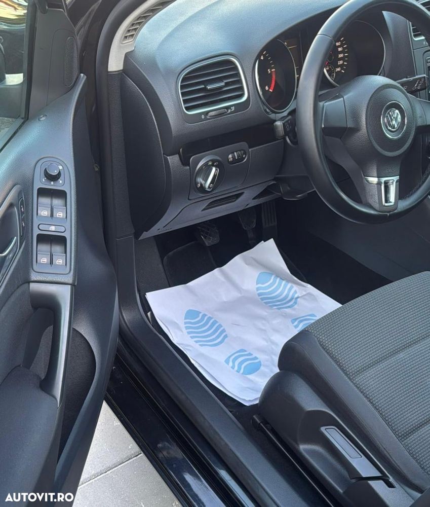 Volkswagen Golf 1.6 TDI DPF BlueMotion Technology Comfortline - 14