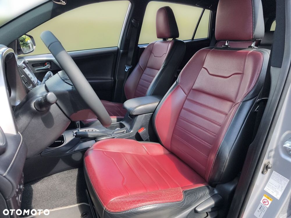 Toyota RAV4 - 18