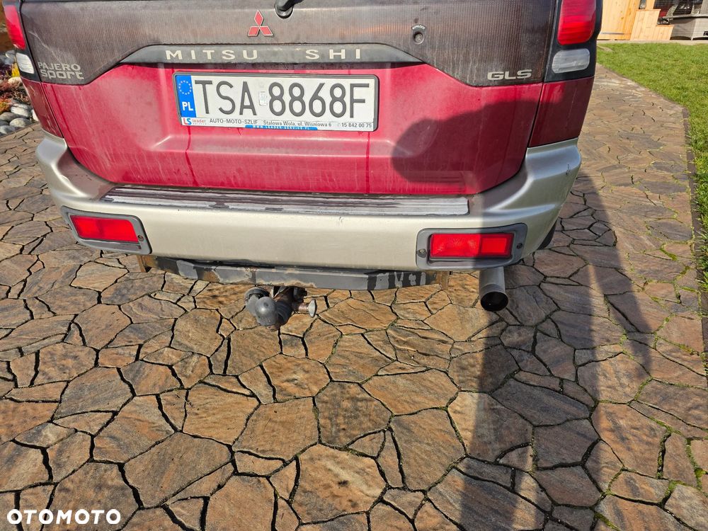 Mitsubishi Pajero - 8