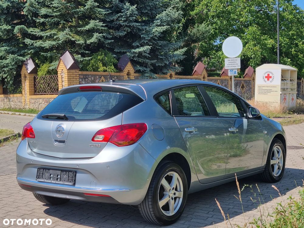 Opel Astra 1.4 Turbo Sport - 9
