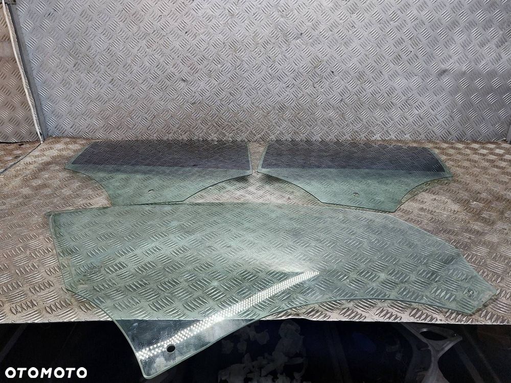 SZYBA DRZWI PRAWY PRZÓD + LEWY TYŁ + PRAWY TYŁ JAGUAR XF X250 - 1