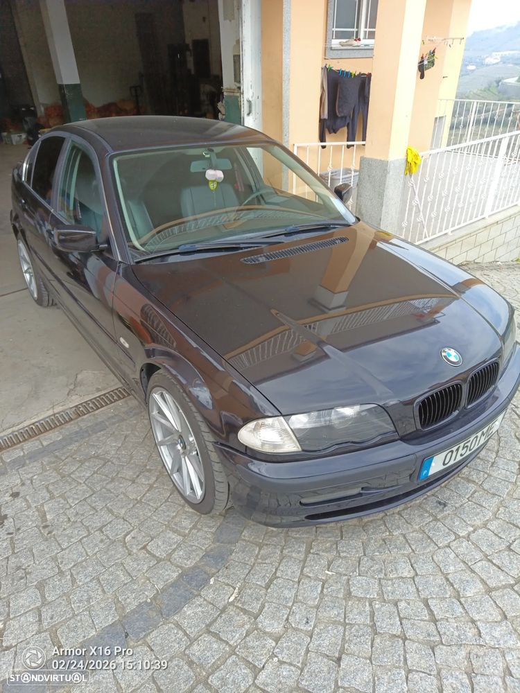 BMW 320 d - 4