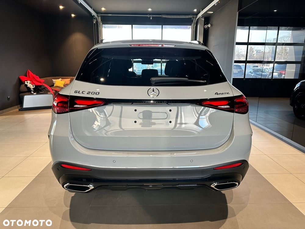Mercedes-Benz GLC - 4