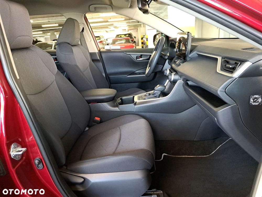 Toyota RAV4 - 16