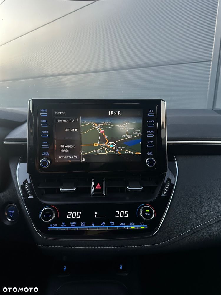 Toyota Corolla 1.8 Hybrid - 25