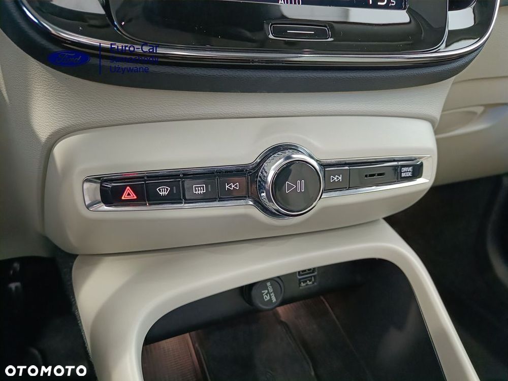 Volvo XC 40 T5 Recharge DKG Inscription - 26