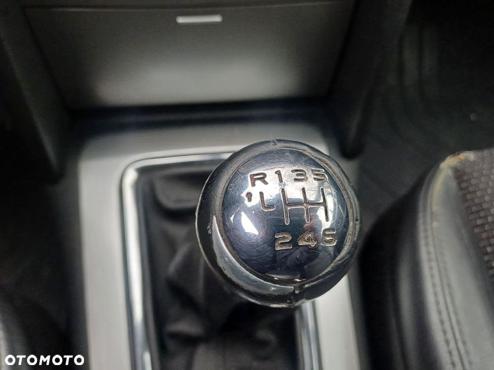 Peugeot 407 2.0 HDi Premium - 4